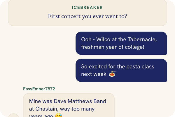 A Circle group chat with an icebreaker question and replies